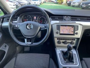 Volkswagen Passat 2.0 150CV - Foto 40