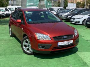 Ford Focus 1.6 101CV - Foto 3