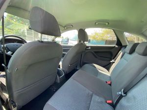Ford Focus 1.6 101CV - Foto 39