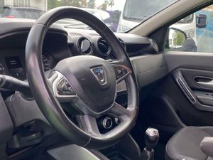 Dacia Duster 1.2 125CV - Foto 31