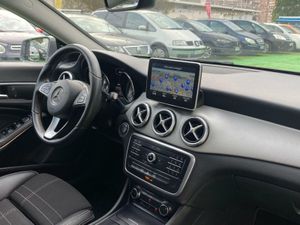 Mercedes CLA 200 D SHOOTING BRAKE  2.2 136CV - Foto 35