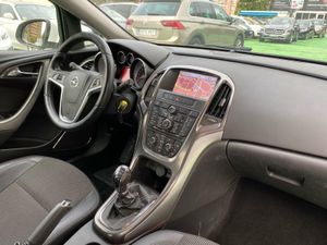 Opel Astra 1.4 140CV - Foto 10