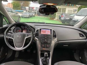 Opel Astra 1.4 140CV - Foto 13