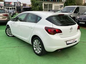 Opel Astra 1.4 140CV - Foto 42