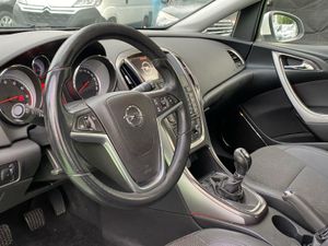 Opel Astra 1.4 140CV - Foto 30