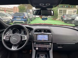 Jaguar F-Pace 2.0 240CV - Foto 25