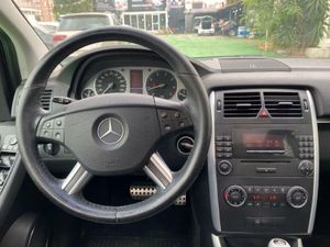Mercedes Clase B 200 TURBO AUTOTRONIC - Foto 37