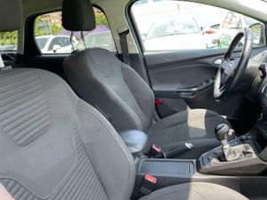 Ford Focus 1.0 125CV - Foto 11
