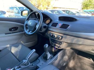 Renault Megane 1.6 100CV - Foto 10