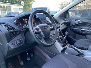 Ford Kuga 1.5 150CV - Foto 33