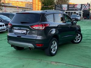 Ford Kuga 1.5 150CV - Foto 23