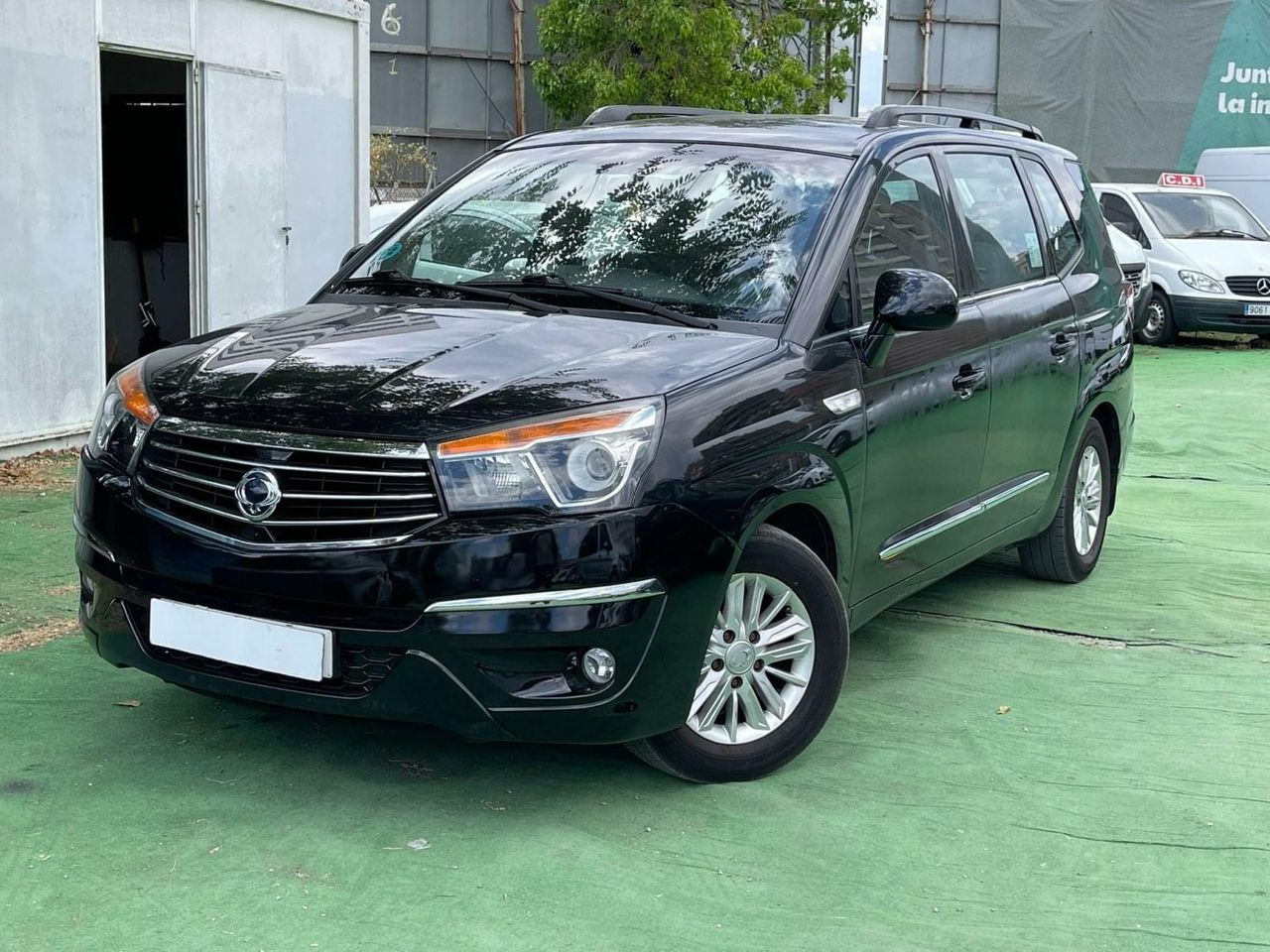 SsangYong Rodius 2.2 178CV - Foto 1