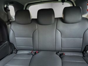 SSANGYONG RODIUS 2.2 178CV - Foto 48