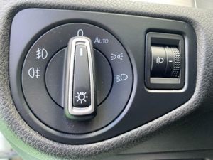 Volkswagen Golf 1.6 105CV - Foto 53