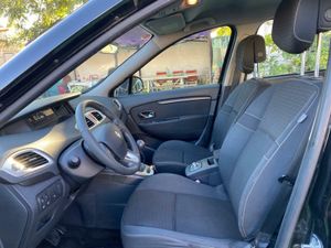 Renault Scénic 1.5 110CV - Foto 6