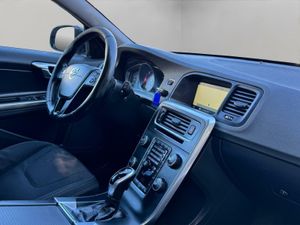 VOLVO V60 2.0 150CV - Foto 8