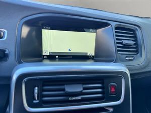 VOLVO V60 2.0 150CV - Foto 11