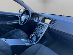 VOLVO V60 2.0 150CV - Foto 9