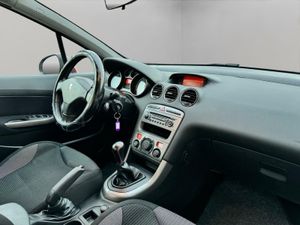 PEUGEOT 308 1.6 120CV - Foto 8