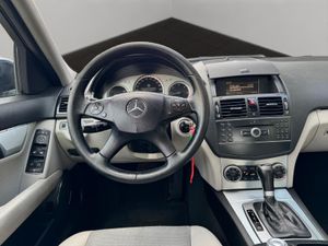 MERCEDES CLASE C C200 CDI AVANTGARDE AUT. - Foto 16