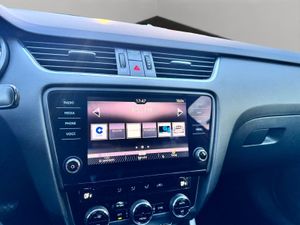 Skoda Octavia 1.6 TDI 85KW 115CV Ambition - Foto 13