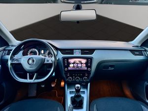 Skoda Octavia 1.6 TDI 85KW 115CV Ambition - Foto 20