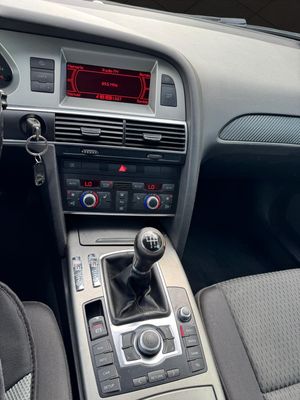 Audi A6 Avant 2.0 TDI 6 vel. - Foto 11