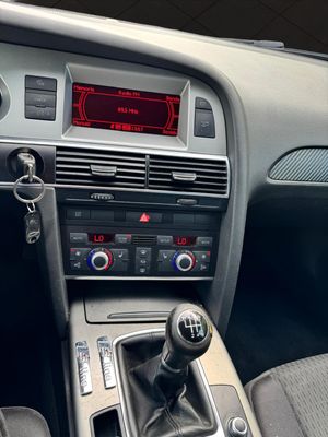 Audi A6 Avant 2.0 TDI 6 vel. - Foto 10