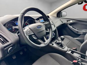 Ford Focus Sportbreak Business 1.0 EcoBoost 92 kW (125 CV) Auto-Start-Stop - Foto 7