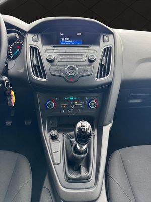 Ford Focus Sportbreak Business 1.0 EcoBoost 92 kW (125 CV) Auto-Start-Stop - Foto 14