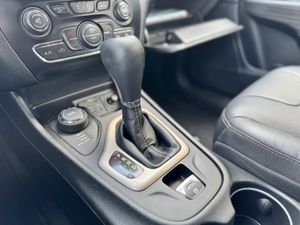 Jeep Cherokee JEEP Cherokee 2.2 CRD 147kW Limited Auto 4x4 AD2 - Foto 18