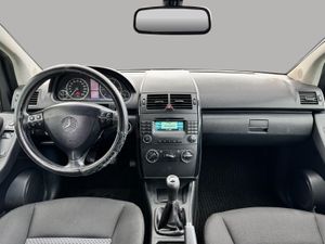 Mercedes Clase A A 180 CDI Berlina - Foto 17