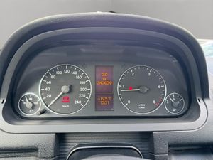 Mercedes Clase A A 180 CDI Berlina - Foto 16