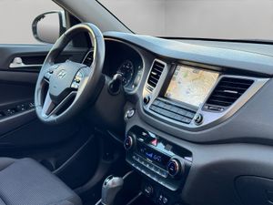 Hyundai Tucson 2.0 CRDi 100 kW (136 CV) 4x4 Go Sky Aut. - Foto 9