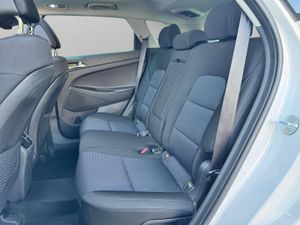 Hyundai Tucson 2.0 CRDi 100 kW (136 CV) 4x4 Go Sky Aut. - Foto 25