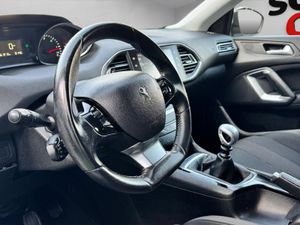 Peugeot 308 5p Style 1.6 BlueHDi 120 - Foto 6
