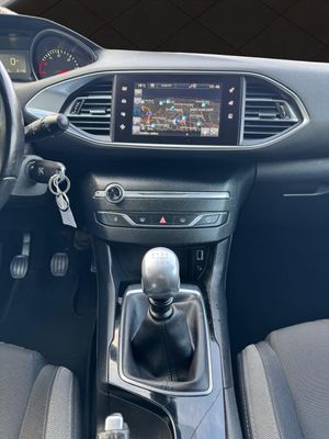 Peugeot 308 5p Style 1.6 BlueHDi 120 - Foto 18