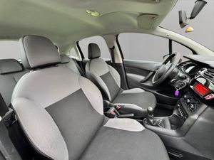 Citroën C3 Tonic PureTech 68 - Foto 11
