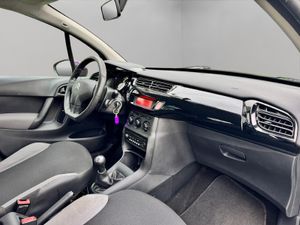 Citroën C3 Tonic PureTech 68 - Foto 9