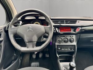 Citroën C3 Tonic PureTech 68 - Foto 17