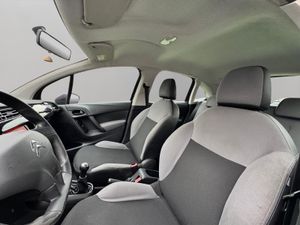 Citroën C3 Tonic PureTech 68 - Foto 8