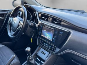 Toyota Auris 1.4 90D Active - Foto 9