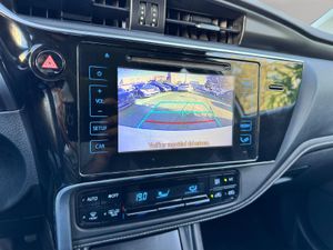 Toyota Auris 1.4 90D Active - Foto 14