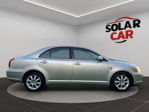 Toyota Avensis 2.0 116CV - Foto 4