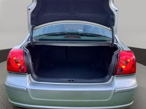 Toyota Avensis 2.0 116CV - Foto 22