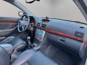 Toyota Avensis 2.0 116CV - Foto 9