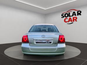 Toyota Avensis 2.0 116CV - Foto 23