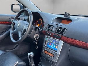 Toyota Avensis 2.0 116CV - Foto 10