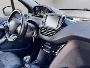 Peugeot 2008 ALL BLUEHDI 100 - Foto 9