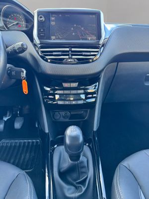 Peugeot 2008 ALL BLUEHDI 100 - Foto 16